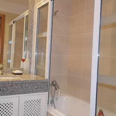 Comfy And Charming Palace *