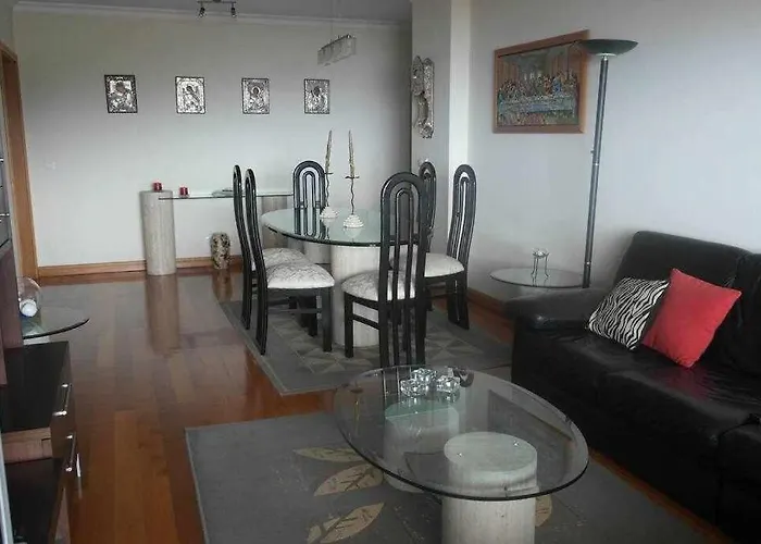 Comfy And Charming Palace