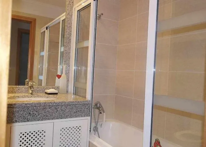 Comfy And Charming Palace *