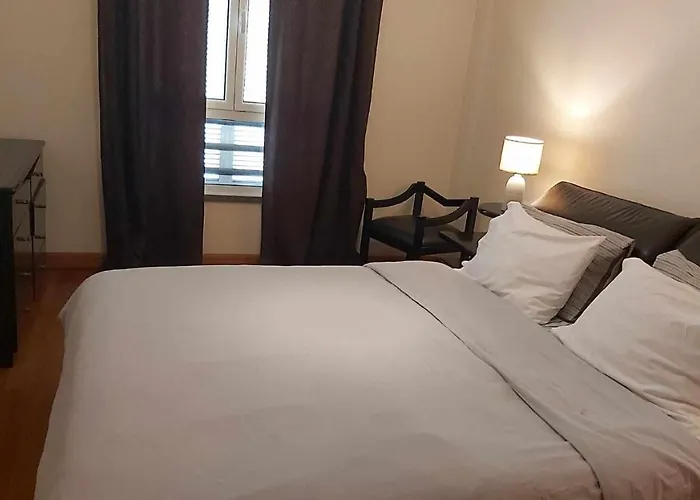 Comfy And Charming Palace Appartement